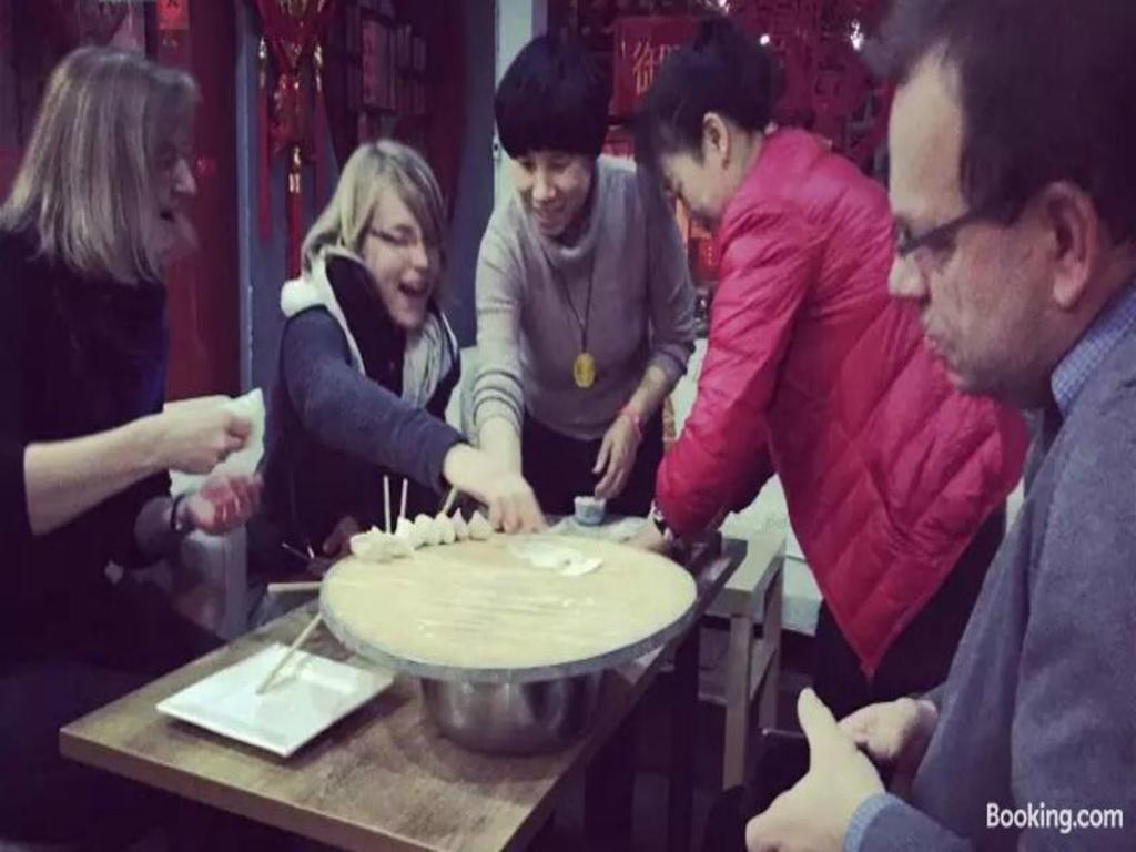 Three Legged Frog Hostel Peking  Buitenkant foto