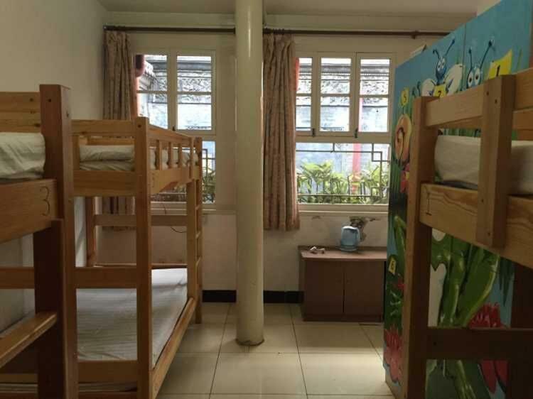 Three Legged Frog Hostel Peking  Buitenkant foto